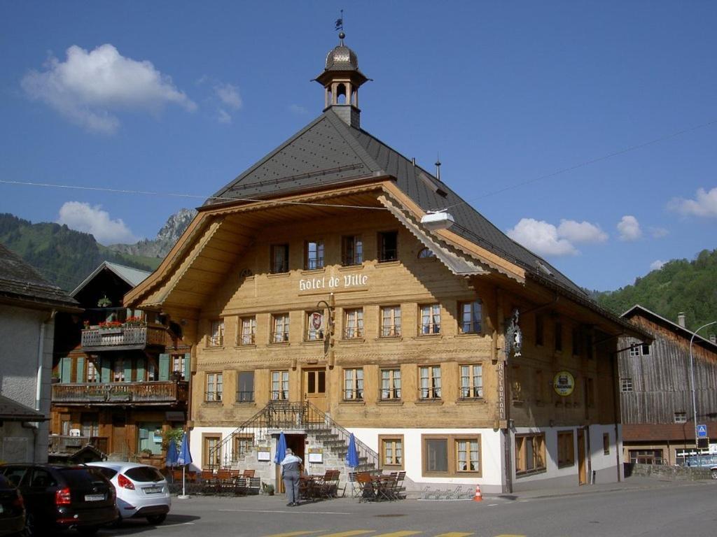 Hotel De Ville Rossinière Esterno foto